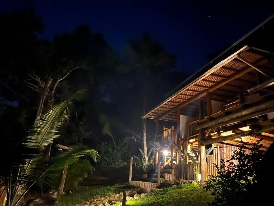 Casa Varandas - Estudio Garoupa Tv, Ac, Frigobar