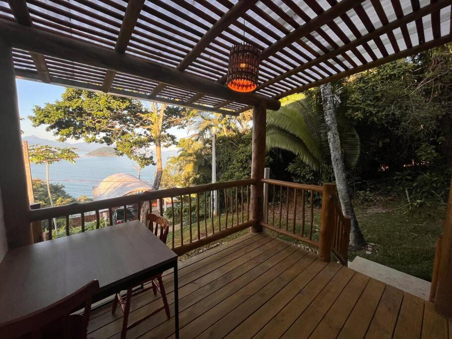 Casa Varandas - Estudio Garoupa Tv, Ac, Frigobar Ubatuba
